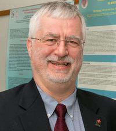 Prof Gerard Tromp - Professor